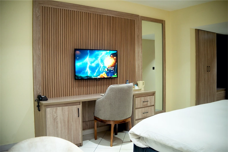 Golden Royale Hotel